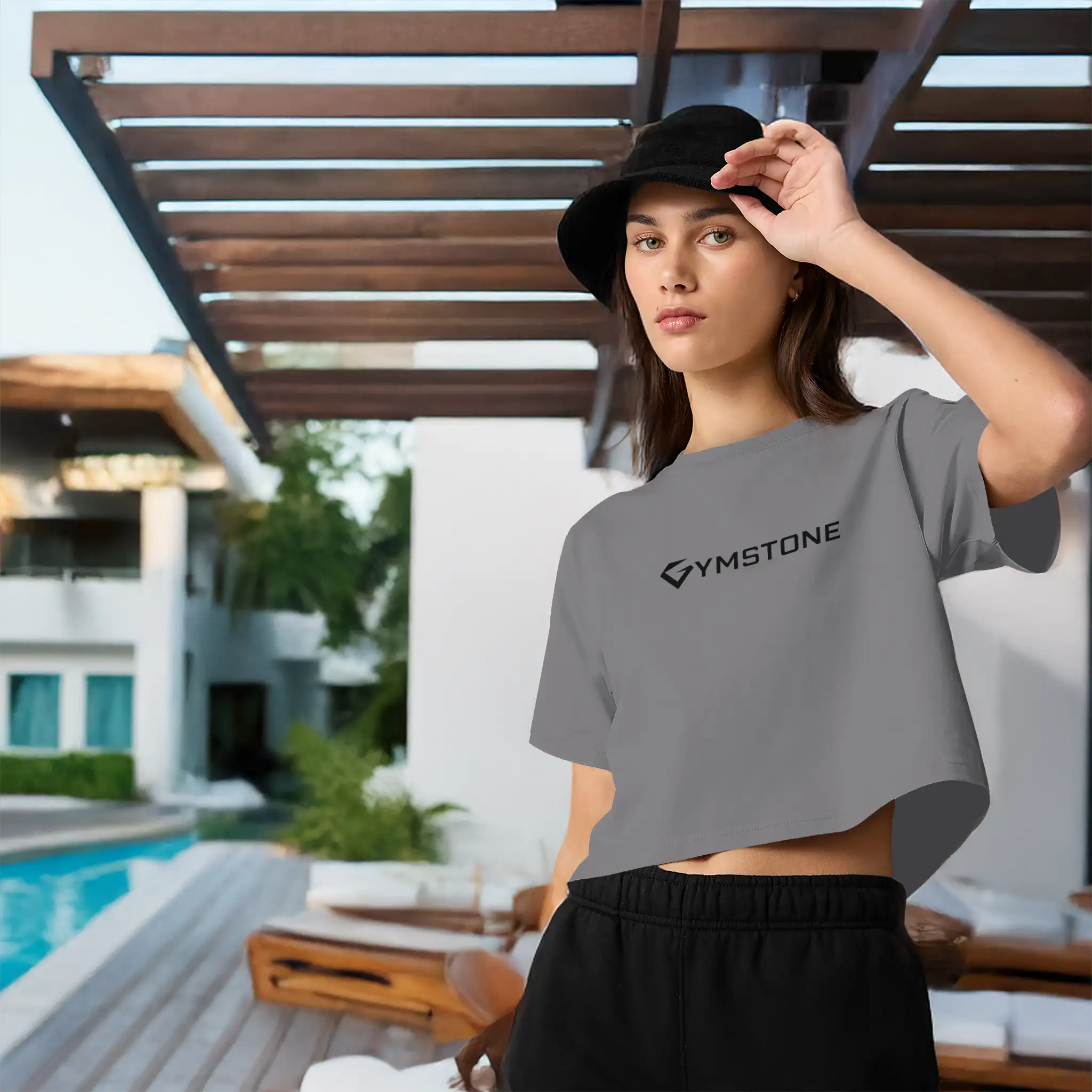 GYMSTONE Wordmark Crop Tee
