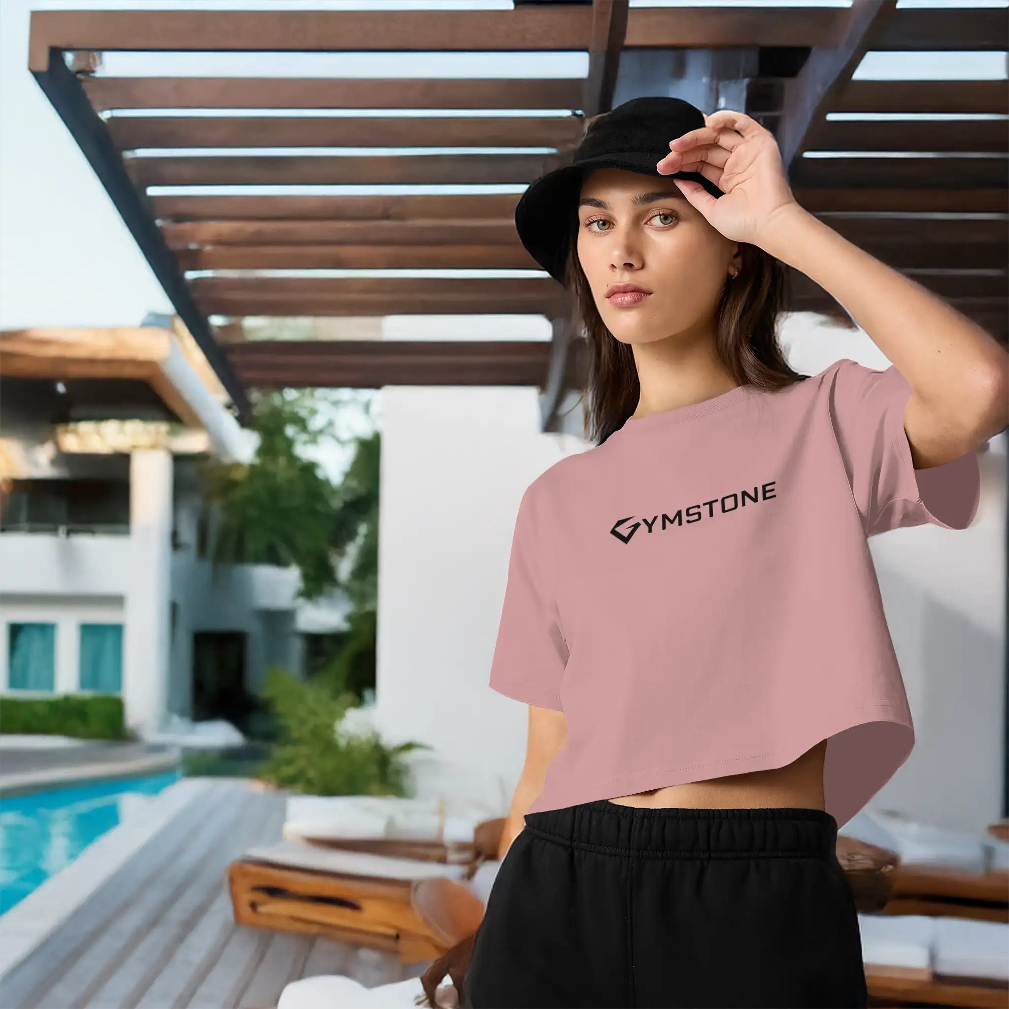 GYMSTONE Wordmark Crop Tee
